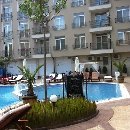 Apartament In Dawn Park